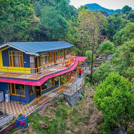 The Hosteller Mussoorie By The Streamside, Kempty Buitenkant foto